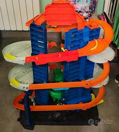 Hot Wheels City Robo T Rex Ultimate Garage

