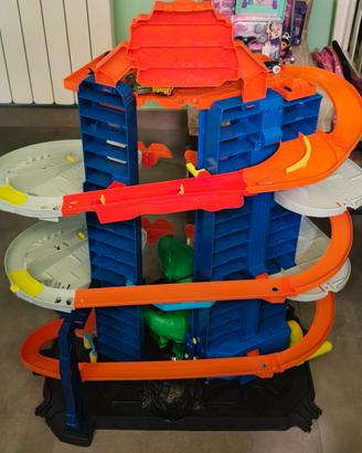 Hot Wheels City Robo T Rex Ultimate Garage

