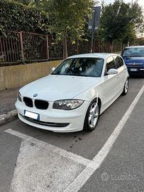 BMW serie 1 118d Futura 2009 5p Diesel 2.0 143cv