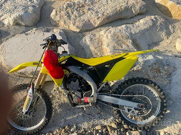 Suzuki RMZ 250 2016