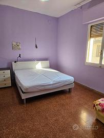 Camera per ragazza/studente musulmana