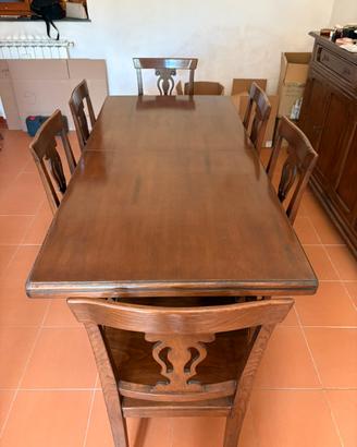 Tavolo allungabile in legno massello con 6 sedie