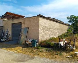 333 mq, locale deposito