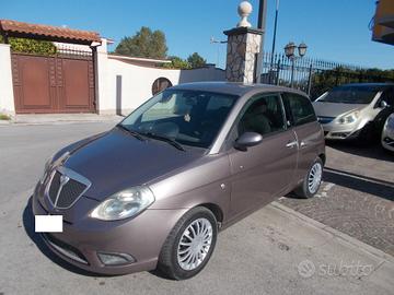 Lancia Ypsilon 1.4 Oro Ecochic GPL