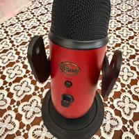 Microfono Blue Yeti USB – Edizione Rossa