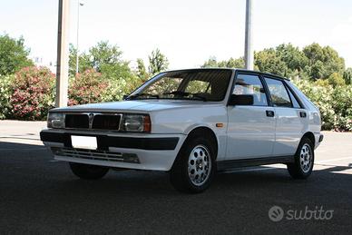 Lancia Delta HF Turbo ie