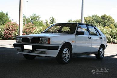 Lancia Delta HF Turbo ie