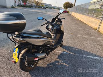 Scooter kimco