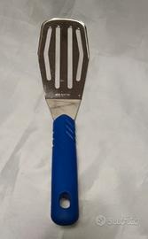 Paletta per fritti manico blu acciaio amc