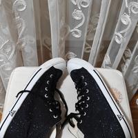 Converse alte Guess