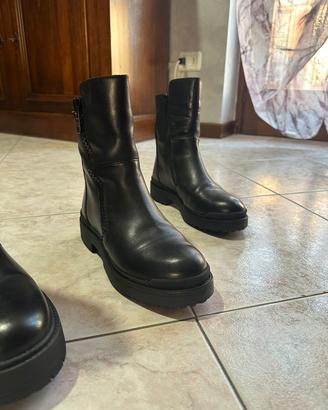 Stivaletti Geox taglia 37