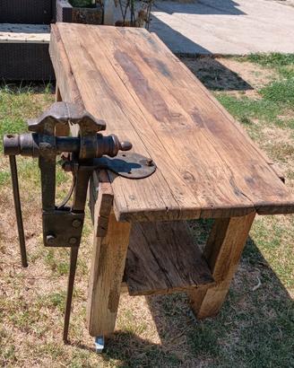 Banco artigianale in quercia con morsa e sega ang