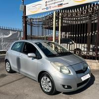 Toyota Yaris 1.3 5 porte Sol GPL