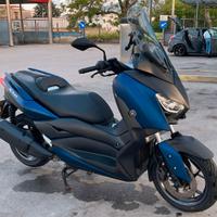 Yamaha X-MAX 300
