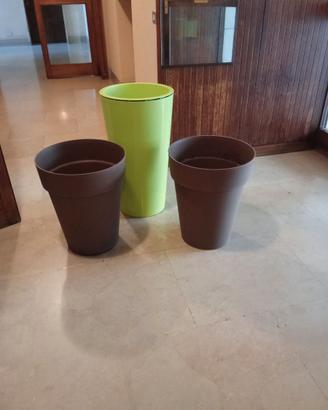 Vasi da giardino in resina e plastica