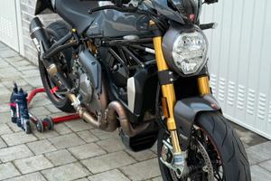 Monster 1200s