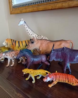 animali in plastica dura