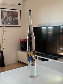 Pezzo unico in vetro soffiato contenente  350 cl