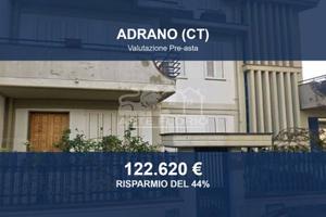 Immobile in asta di 463 m² con box auto a Adrano