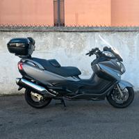 Suzuki Burgman  650 executive ABS