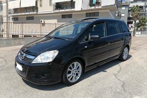 Opel Zafira 1.9 CDTI COSMO 7 POSTI