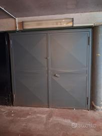 Porte garage 2 battenti pagate 800 ottime