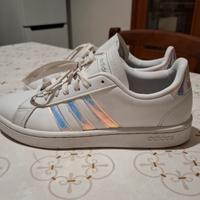 Adidas Grand Court 2.0