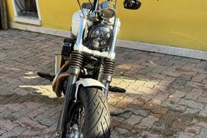 Harley-Davidson Sportster 1200 - 2013