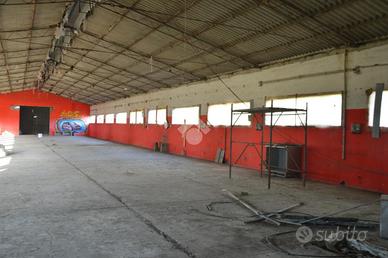 CAPANNONE A CAGLIARI