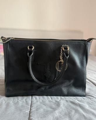 Borsa sia a mano che a tracolla