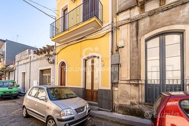 Casa semi indipendente - Aci Catena