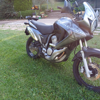 Honda transalp