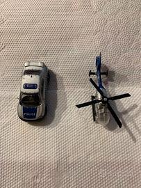 Macchina e elicottero della polizzia giocattolo