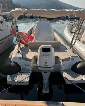 Gommone 2.bar 6,80 2024