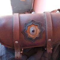 porta attrezzi in pelle