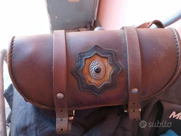 porta attrezzi in pelle