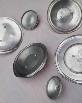 Coperchi in alluminio con manico in bachelite