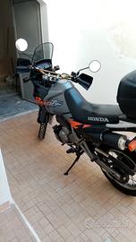 Honda Dominator 650 cc anno 1998 