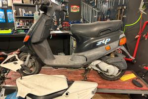 Piaggio Zip fast rider