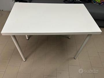 scrivania ikea tavolo