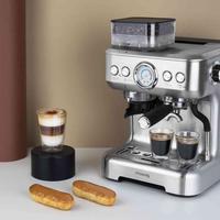 Macchina espresso con macina caffè 2,7L 1620W