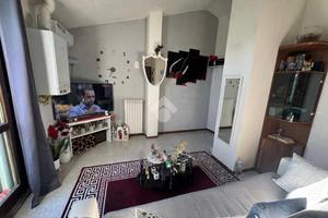 2 LOCALI A REGGIO NELL'EMILIA