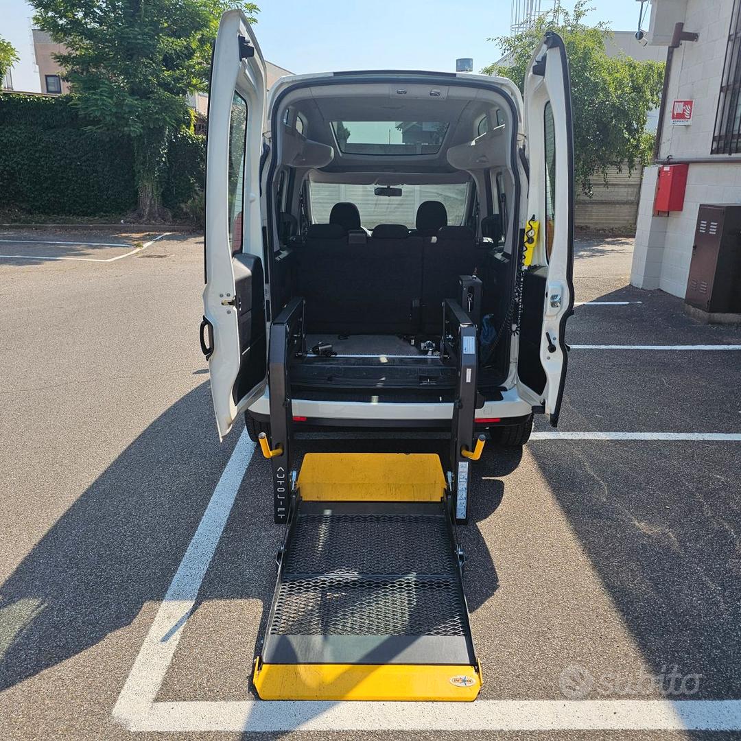 Opel Combo Tour 2014 photo 5