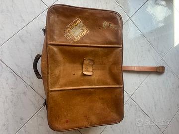 Valigia in cuoio vintage