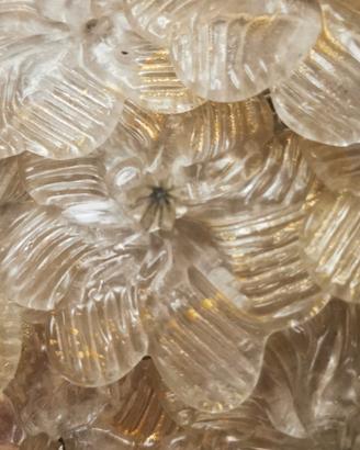 prezioso lampadario fiori e scaglie d'oro