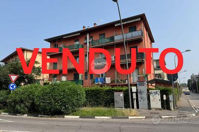 2 LOCALI A VIMERCATE