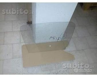 Scendente chiaro post. sx. Fiat Uno 5p