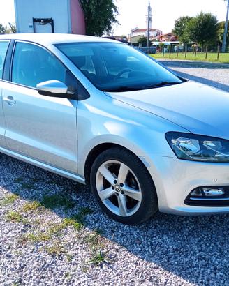 Volkswagen Polo 1.2 TSI DSG 5p. Comfortline BlueMo