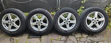 4 cerchi lega 15" con gomme per ww golf