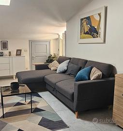 Divano 3 posti.con chaise louge